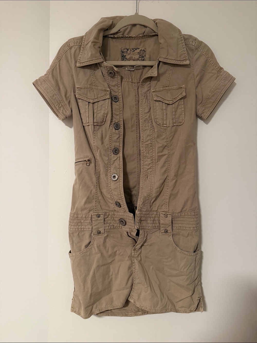 Guess Women's Short-Sleeve Utility Jean Jacket Dress in Khaki